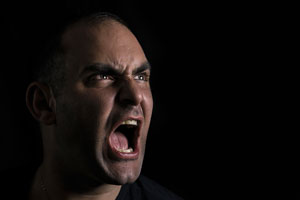 16_0623_Mann_schreit_327555896_STANZI.jpg